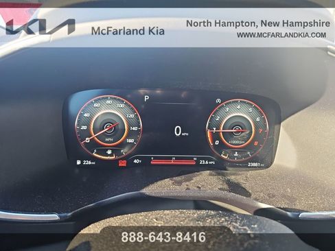 Used 2023 Hyundai Santa Fe Limited image 17