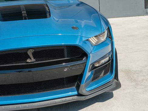 Used 2021 Ford Mustang Shelby GT500 w/ Technology Package RWD image 28
