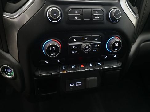 Used 2021 Chevrolet Silverado 1500 RST AWD/4WD image 26