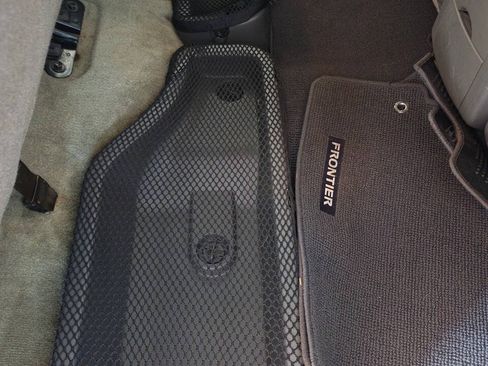 Used 2017 Nissan Frontier S w/ S Work Truck Package (4X4) image 29
