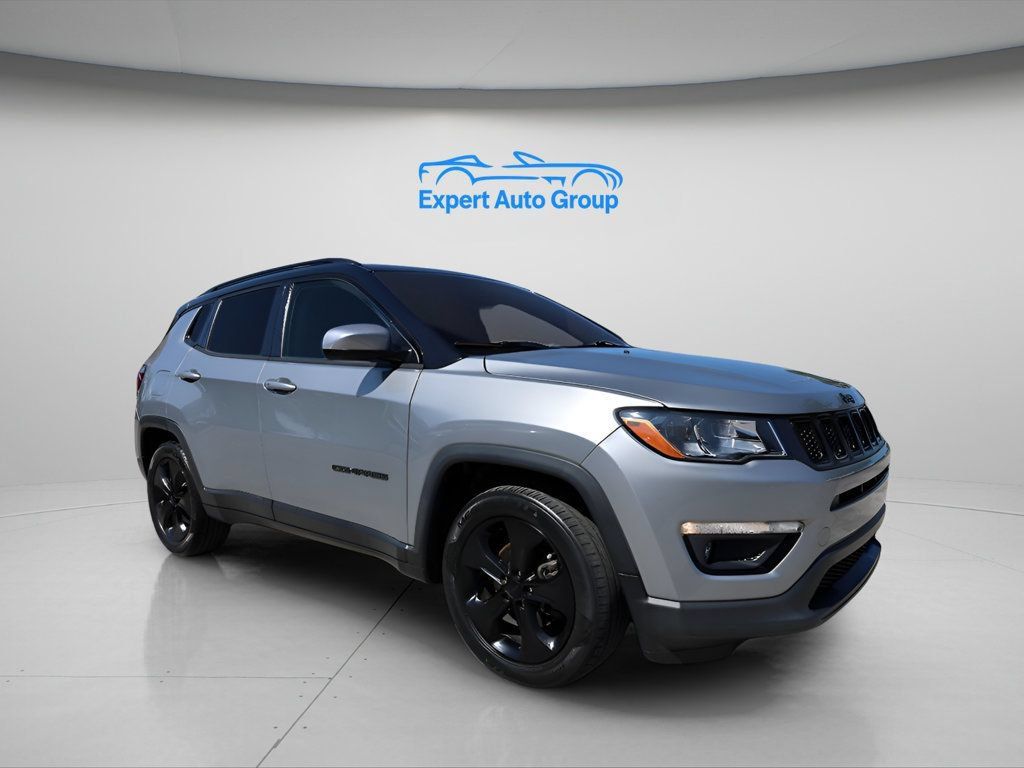 Used 2021 Jeep Compass Latitude FWD image 5