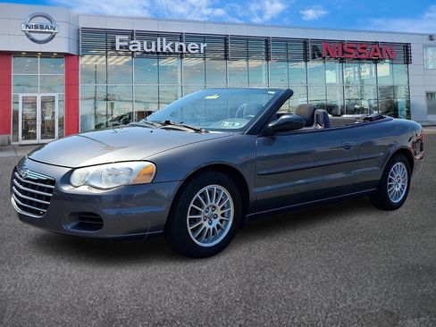 Used 2004 Chrysler Sebring LX FWD image 3