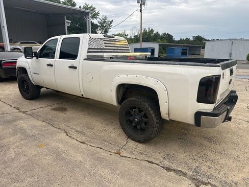 Used 2008 Chevrolet Silverado 2500 W/T AWD/4WD image 6