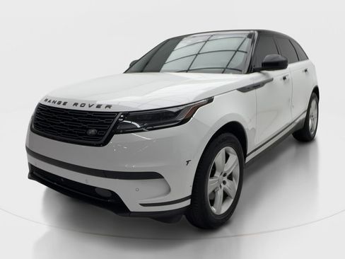 Used 2025 Land Rover Range Rover Velar S AWD/4WD image 4