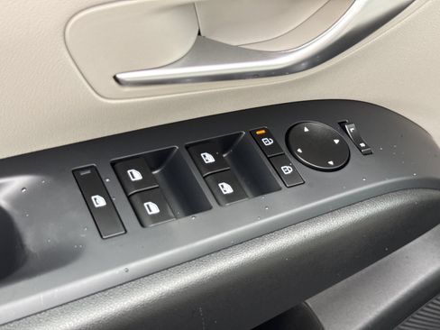 Used 2025 Hyundai Tucson SEL FWD image 22