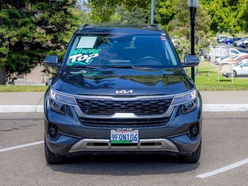 Used 2023 Kia Seltos S image 2