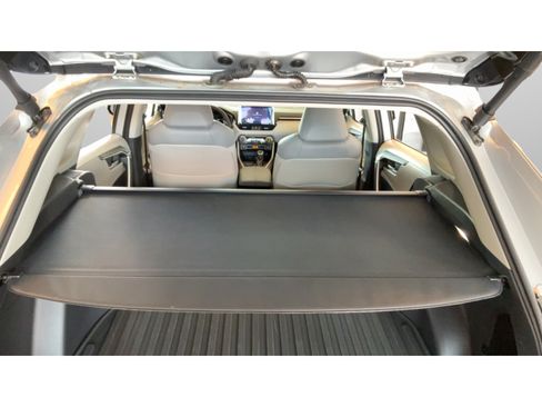 Certified 2025 Toyota RAV4 XLE Premium FWD image 33