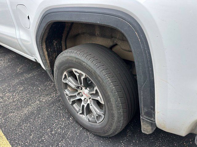 Used 2026 GMC Sierra 1500 SLT AWD/4WD image 15