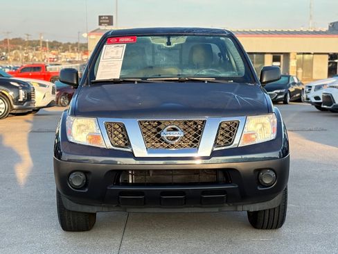 Certified 2021 Nissan Frontier SV w/ SV Utility Package image 4