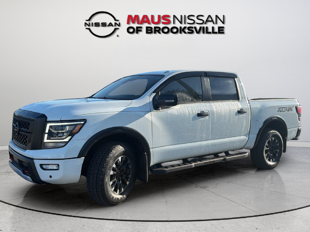 Used 2021 Nissan Titan PRO-4X w/ Pro-4x Convenience Package AWD/4WD image 5