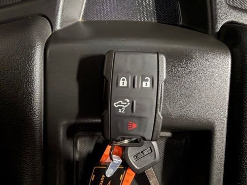 Used 2020 GMC Sierra 2500 4x4 Crew Cab w/ Convenience Package image 40