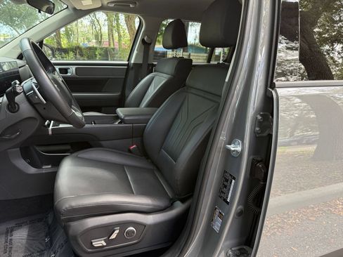 Used 2026 Hyundai Santa Fe SEL FWD image 35