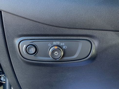 Used 2024 Chevrolet Equinox LS w/ LS Convenience Package image 26