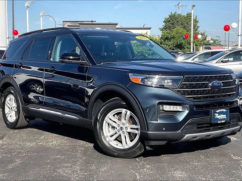 Used 2023 Ford Explorer XLT w/ Equipment Group 202A RWD image 35