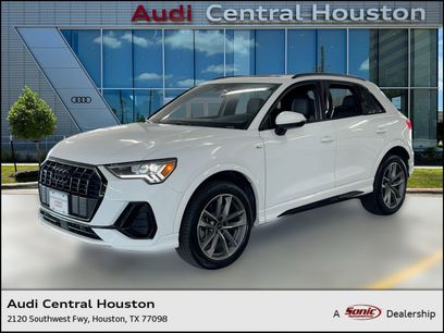 Certified 2025 Audi Q3 2.0T Premium w/ Convenience Package