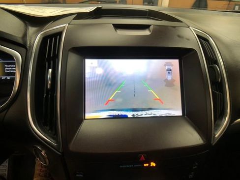 Certified 2020 Ford Edge Titanium w/ Class II Trailer Tow Package image 16