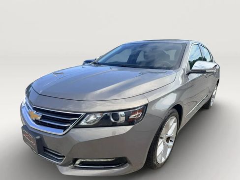 Used 2019 Chevrolet Impala Premier FWD image 11