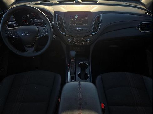 Used 2023 Chevrolet Equinox RS image 16