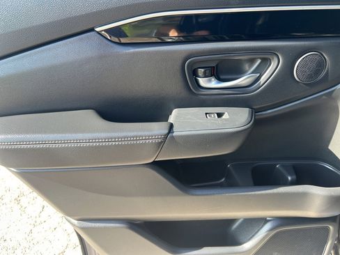 Used 2024 Honda Pilot EX-L image 30