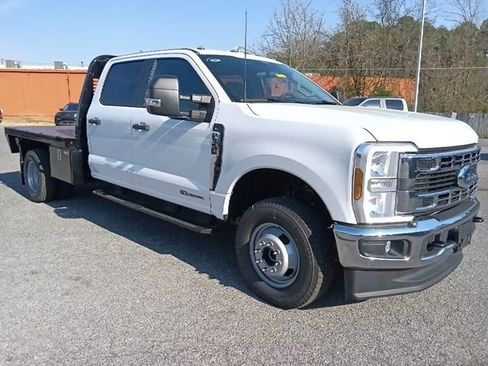 New 2026 Ford F350 XL w/ XL Chrome Package AWD/4WD image 1