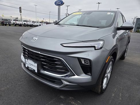 Used 2025 Buick Encore GX Preferred FWD image 4