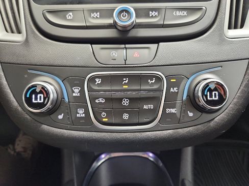 Used 2024 Chevrolet Malibu LT FWD image 20