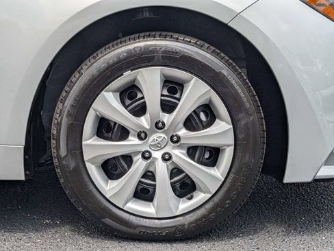 New 2024 Toyota Corolla LE FWD image 10