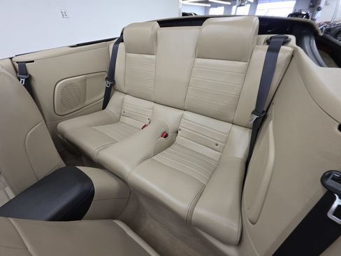 Used 2007 Ford Mustang GT Premium RWD image 37