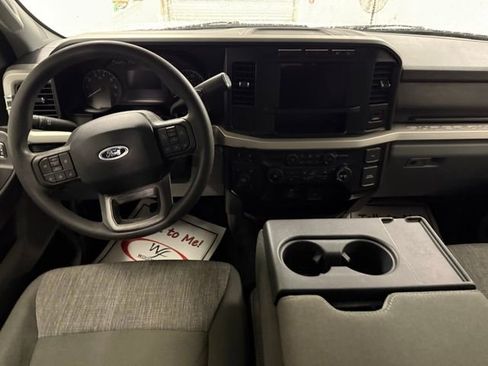 Used 2023 Ford F250 XLT w/ FX4 Off-Road Package image 18