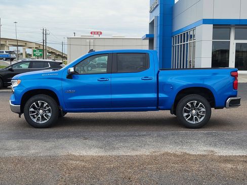 New 2026 Chevrolet Silverado 1500 LT image 2