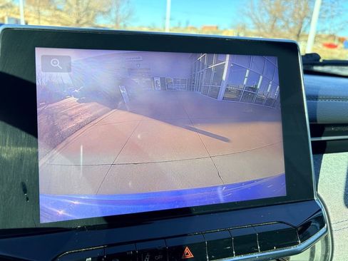 Used 2024 Jeep Compass Latitude image 24