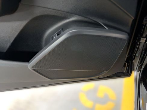 Used 2023 Audi Q5 2.0T Premium w/ Convenience Package image 20