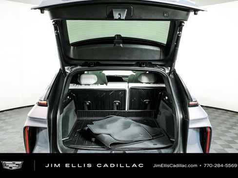Used 2024 Cadillac Lyriq Sport w/ LPO, Floor Liner Package AWD/4WD image 31