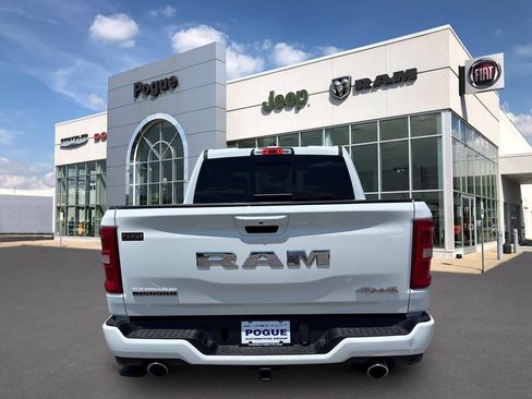 Used 2025 RAM 1500 Big Horn AWD/4WD image 7
