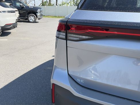 New 2026 Volkswagen Tiguan SE AWD/4WD image 7
