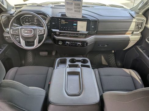 Certified 2022 GMC Sierra 1500 Elevation image 10