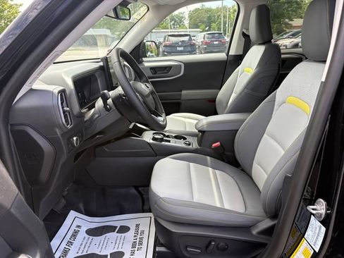 Used 2025 Ford Bronco Sport Badlands w/ Sasquatch Badlands Package AWD/4WD image 11