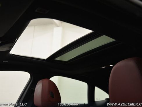 Used 2022 BMW i4 eDrive40 image 36