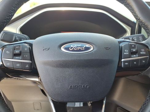 Used 2024 Ford Escape Platinum AWD/4WD image 14