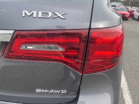 Used 2017 Acura MDX SH-AWD w/ Technology Package image 12