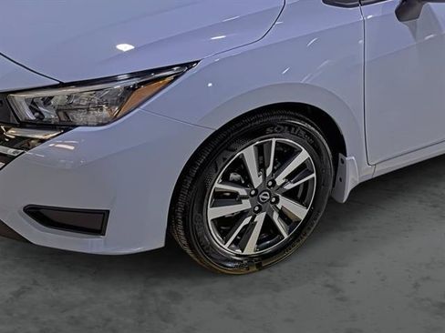 Used 2025 Nissan Versa SV w/ Trunk Package FWD image 8