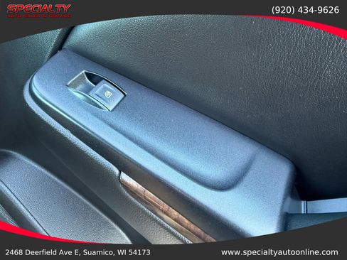 Used 2017 Chevrolet Tahoe LS w/ All-Season Package image 29