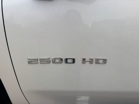 Used 2020 Chevrolet Silverado 2500 High Country w/ Z71 Off-Road Package image 19