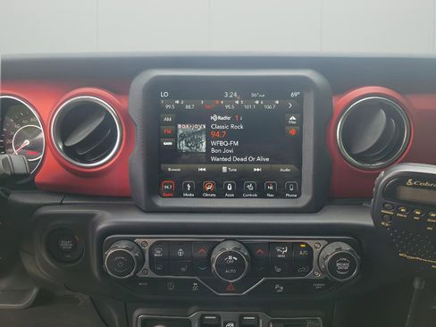 Used 2019 Jeep Wrangler Unlimited Rubicon AWD/4WD image 18