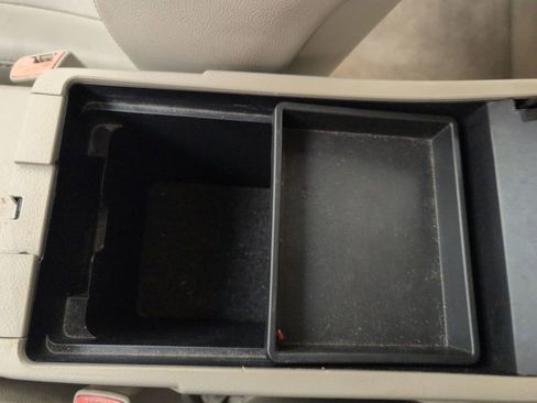 Used 2008 Toyota Camry LE image 34