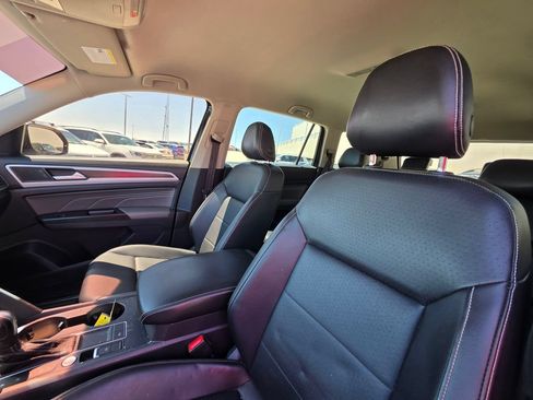 Used 2021 Volkswagen Atlas SE FWD image 15