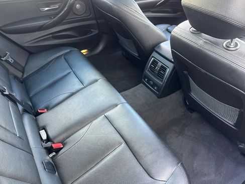 Used 2016 BMW 335i Gran Turismo xDrive image 30