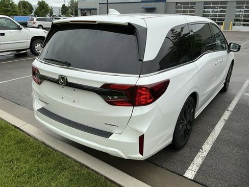 Used 2025 Honda Odyssey Sport-L image 7