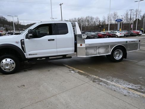 Used 2024 Ford F550 2WD SuperCab Super Duty w/ XLT Value Package image 14