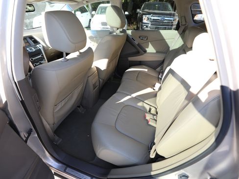 Used 2010 Nissan Murano SL w/ Leather Pkg image 14